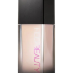 Huda Beauty Foundation vanilla