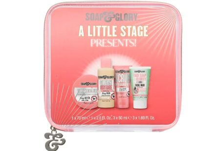 Soap & Glory – A Little Stage Presents Gift Set